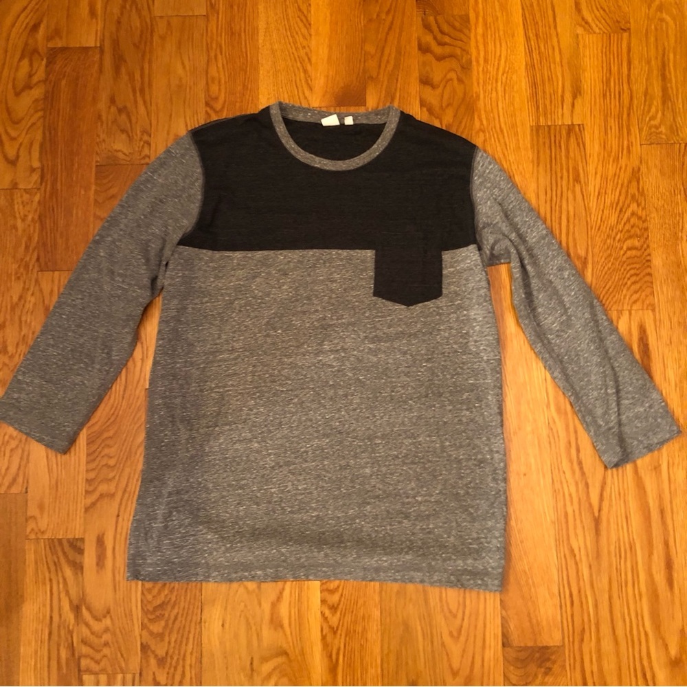 Uniqlo Mens Heather Gray Colorblock Pocket 3/4 Sleeves Top Large L